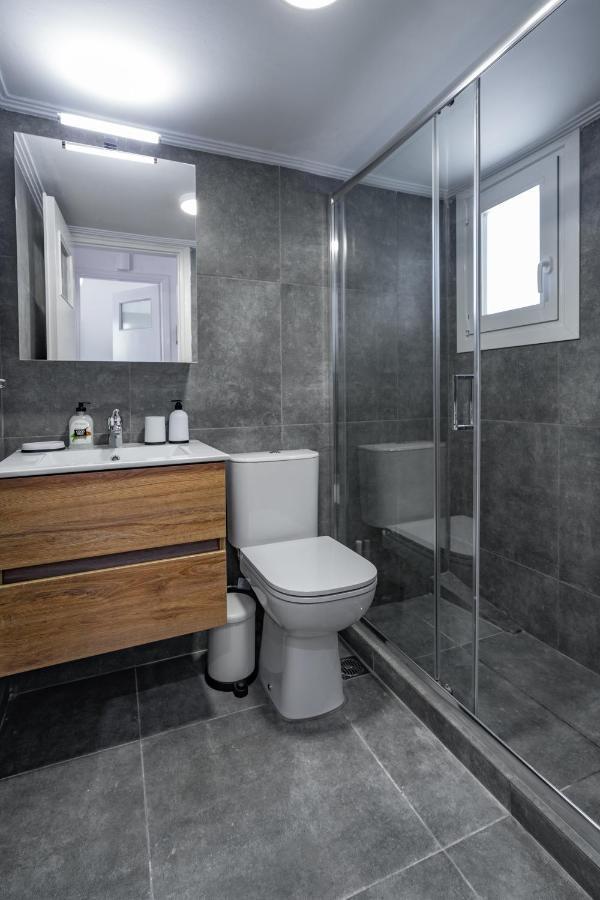 Newly Renovated 2Br Apt! Apartamento Atenas Exterior foto